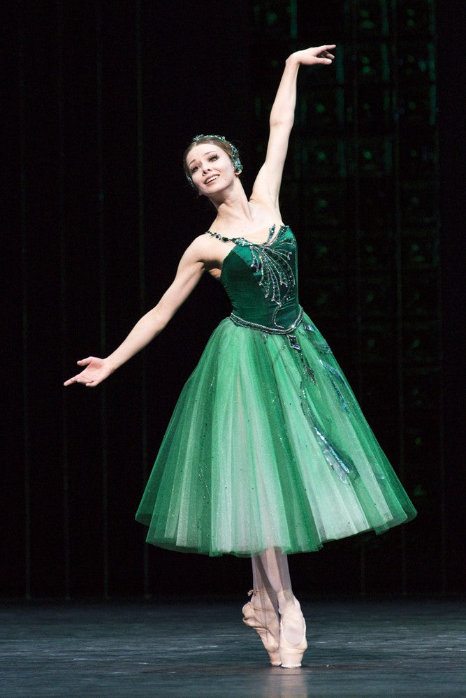 What are the different types of ballet tutu?