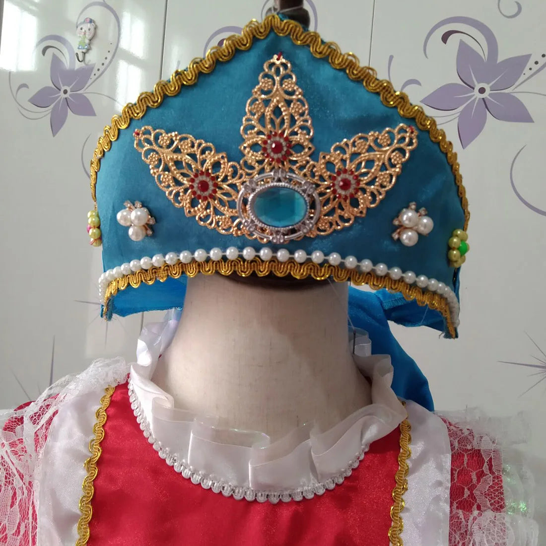 Russian Ethnic Minority Headwear Women's Handmade Folding Clothing National Dance Beaded Headdress With Jewelry